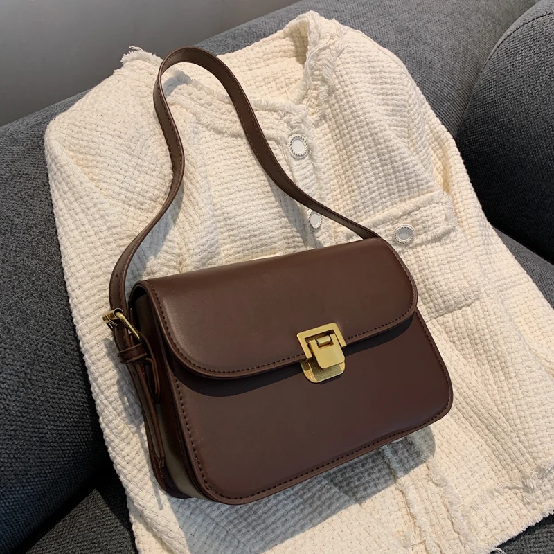 WB087 Stylish women’s cross-body bag